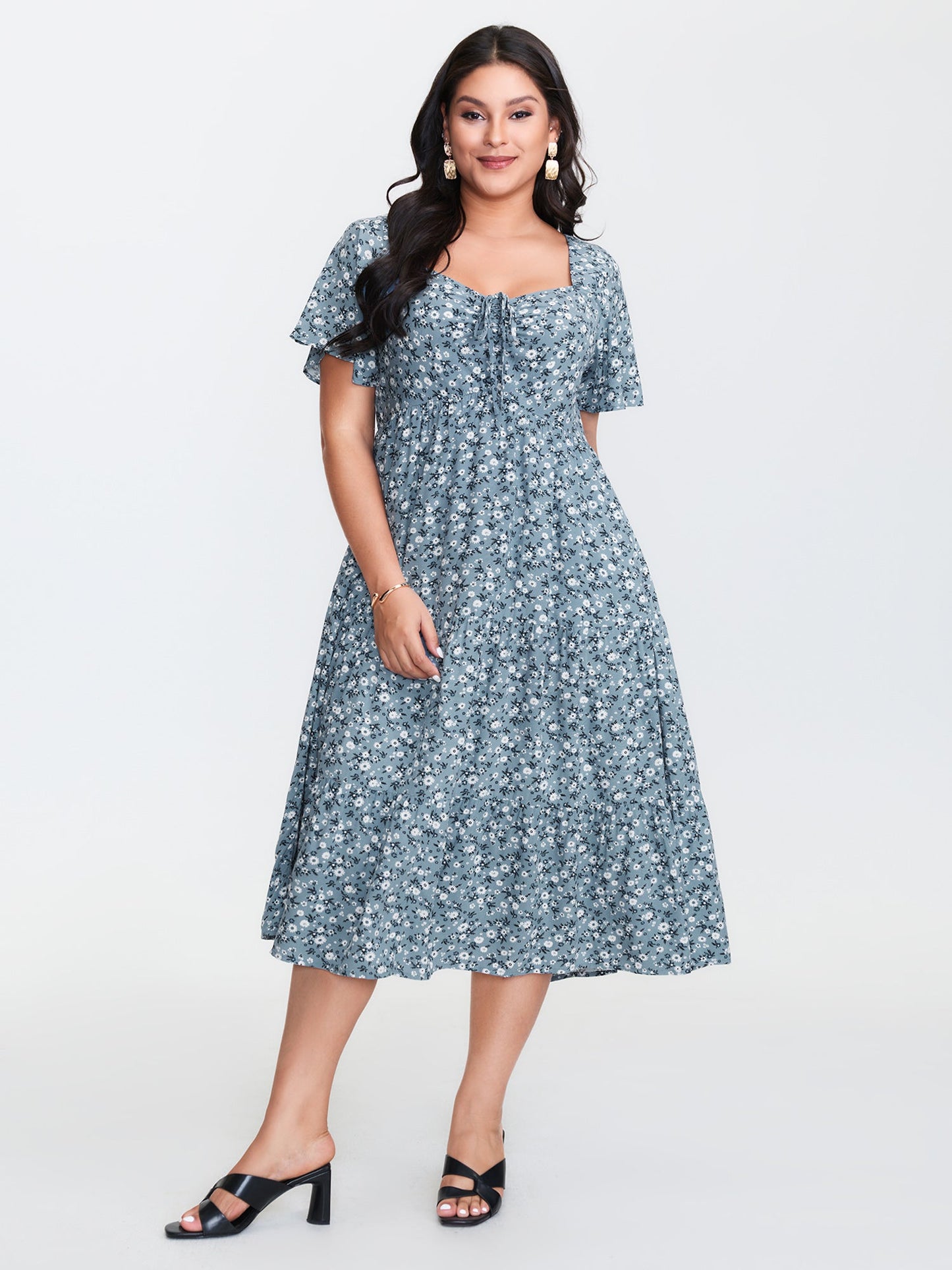 plus size Ditsy Floral Sweetheart Drawstring Pocket Tiered Dress