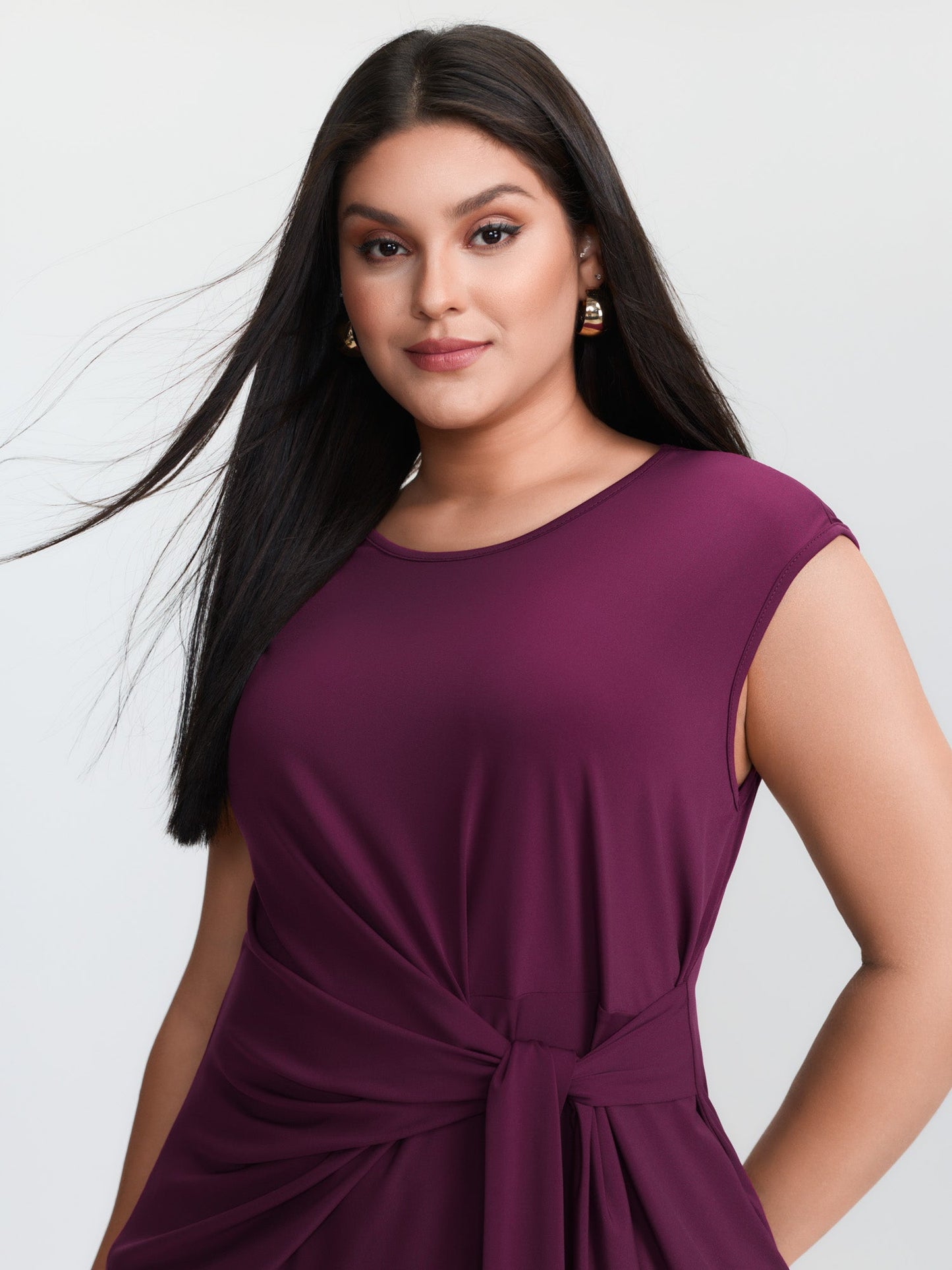 Ruched Side Knotted Plain Knit Top