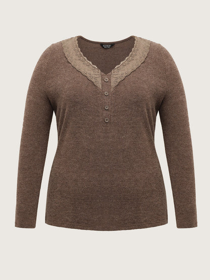 Lace Trim V-Neck Stretchy T-Shirt