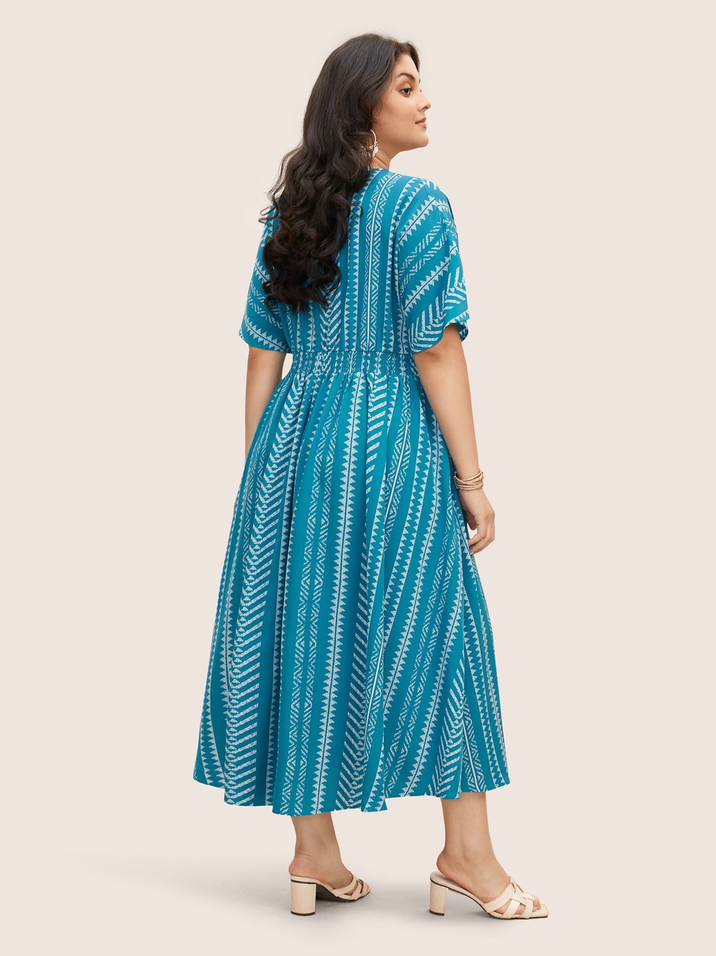 plus size Solid Geometric Dolman Sleeve Pocket Shirred Split Hem Dress