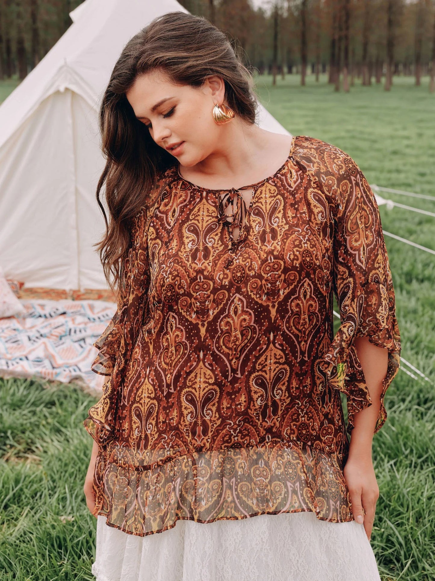 Boho Geometric Print Ruffled Sleeve Blouse